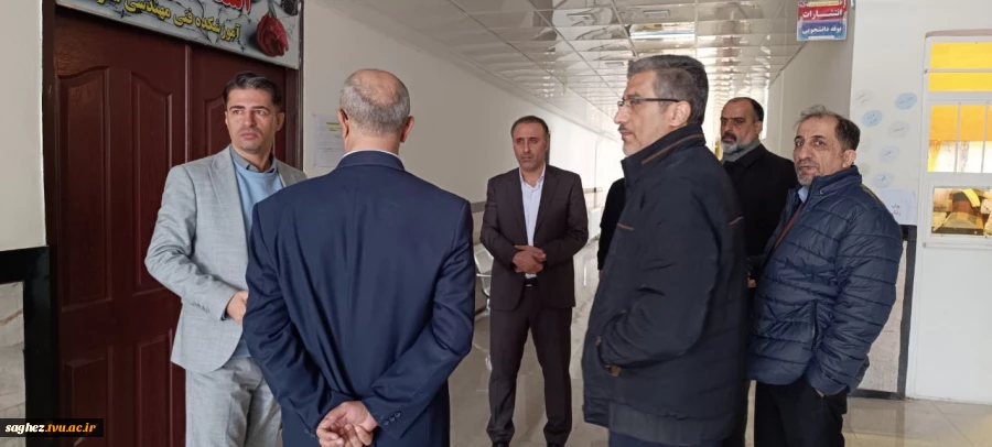 بازدید اعضای هیئت رئیسه دانشگاه ملی مهارت از آموزشکده سقز. 10