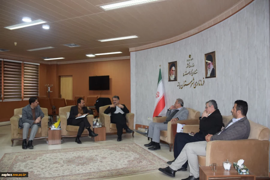 برگزاری نشستی مهم با موضوع راه اندازی مجدد آموزشکده پسران بانه در فرمانداری این شهرستان  7