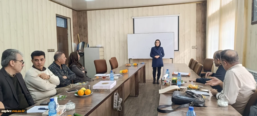 برگزاری جلسه کمیته تایید صلاحیت علمی اساتید متقاضی تدریس با حضور سرپرست واحد استانی کردستان 4