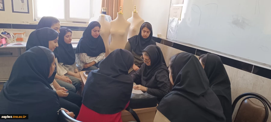 در پی فراهم شدن شرایط و اخذ مجوزهای لازم، کلاس‌های عملی  دانشگاه ملی مهارت استان کردستان، مرکز سقز، تا پایان نیمسال به‌صورت فشرده و حضوری برگزار می‌شود. 5