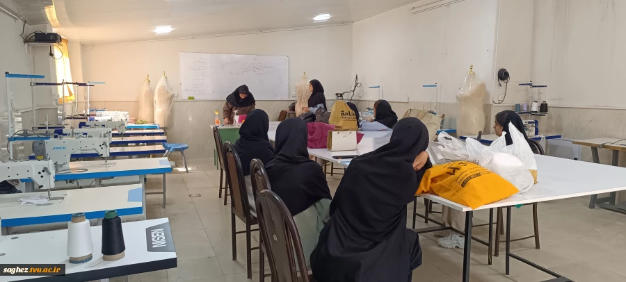 در پی فراهم شدن شرایط و اخذ مجوزهای لازم، کلاس‌های عملی  دانشگاه ملی مهارت استان کردستان، مرکز سقز، تا پایان نیمسال به‌صورت فشرده و حضوری برگزار می‌شود. 9
